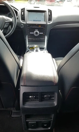 Ford S-Max cena 69399 przebieg: 242734, rok produkcji 2019 z Drawno małe 562